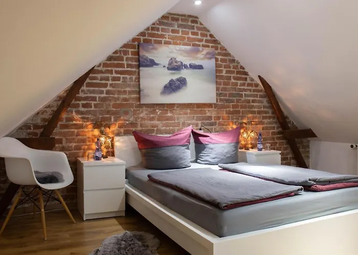 Kleine gemütliche Einliegerwohnung mit Garten und Pool