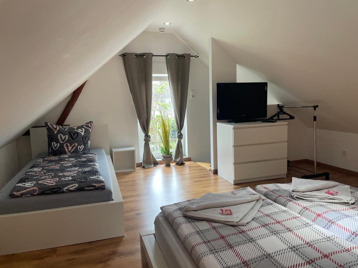 Appartamento Kleine Gemuetliche Einliegerwohnung Mit Garten Und Pool Nordstemmen